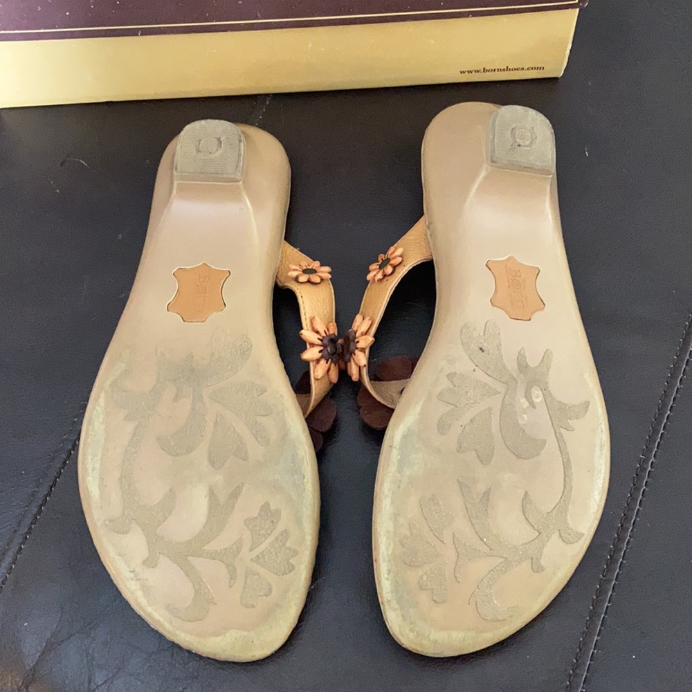 Born Leather Sandals - Picture 6 of 8